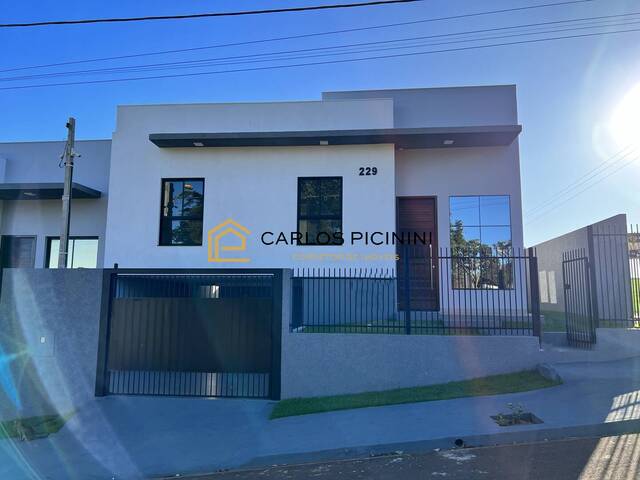 #2 - Casa para Venda em Toledo - PR - 2
