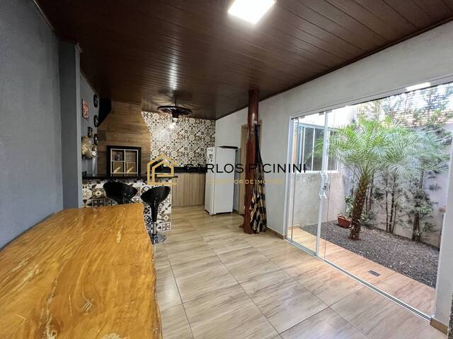 #6 - Apartamento para Venda em Toledo - PR - 1