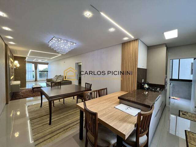 #48 - Apartamento para Venda em Toledo - PR - 2
