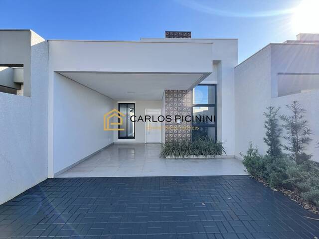 #73 - Casa para Venda em Toledo - PR - 1